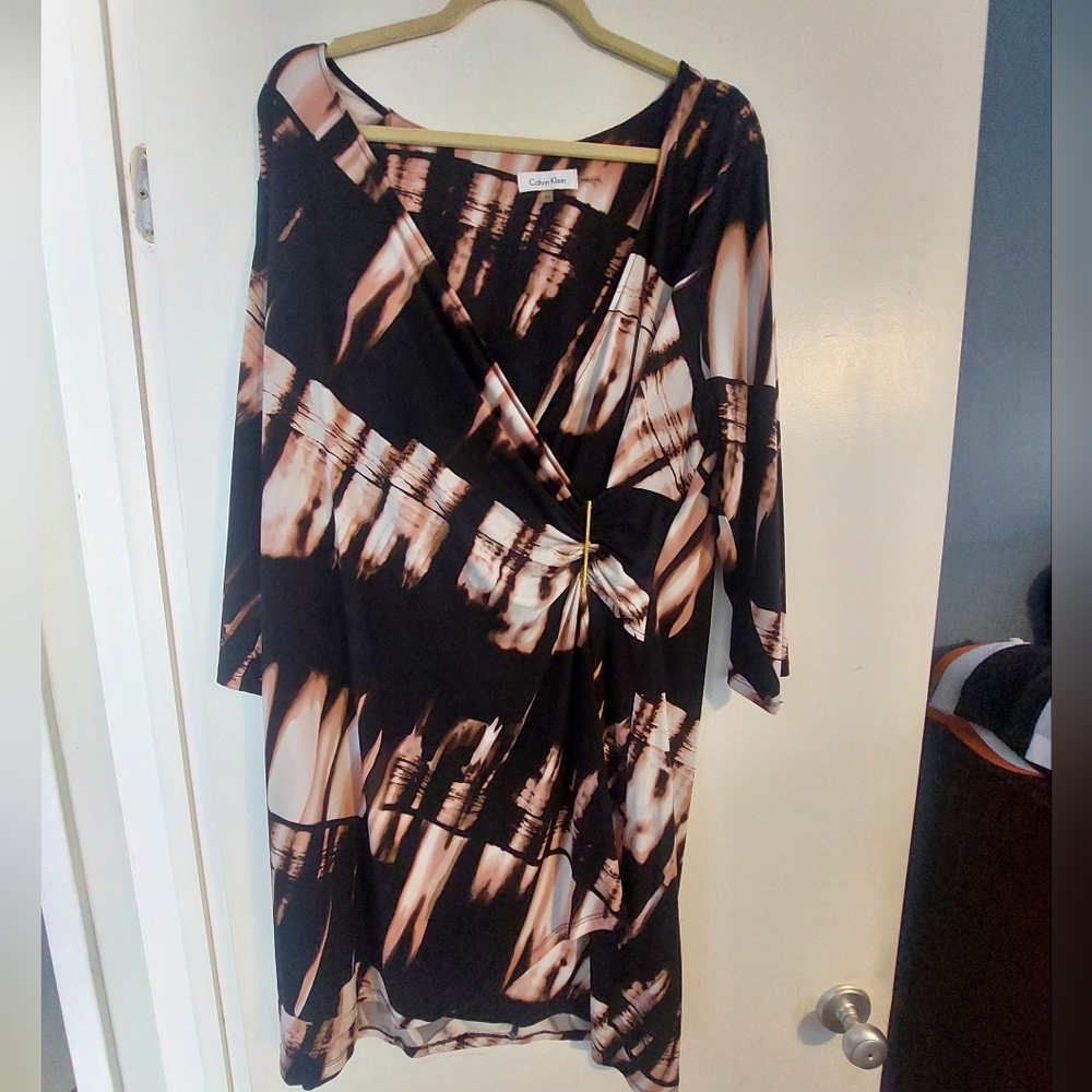 Calvin Klein wrap dress with gold bar detail, 16